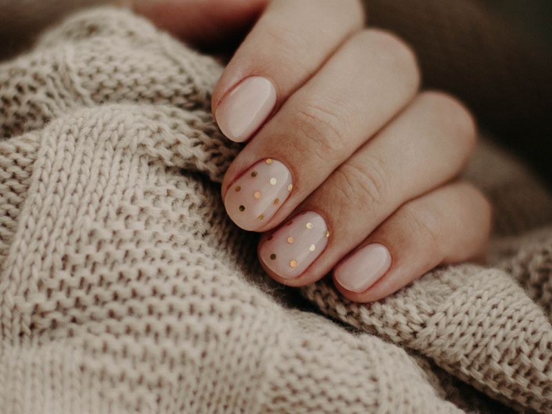 Manicura rusa con base proteínica en Las Rozas